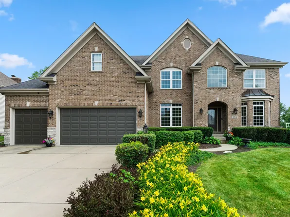 604 Papermill Hill Dr, Batavia, IL 60510