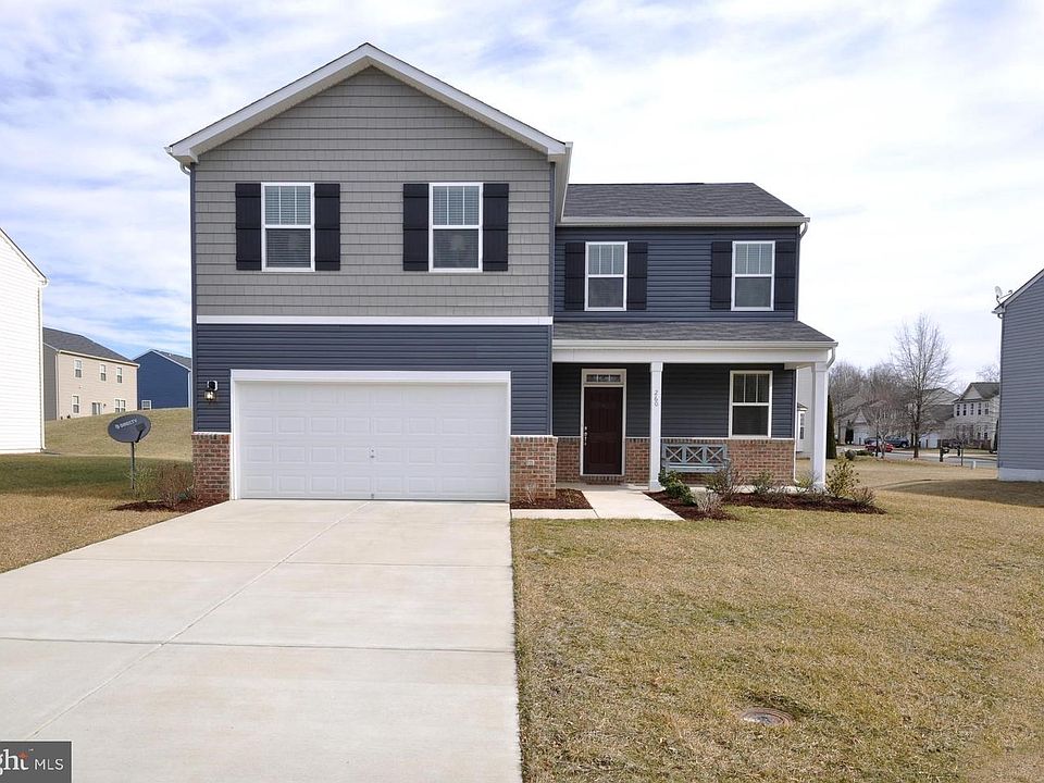 1st image of 260 Parker Pl