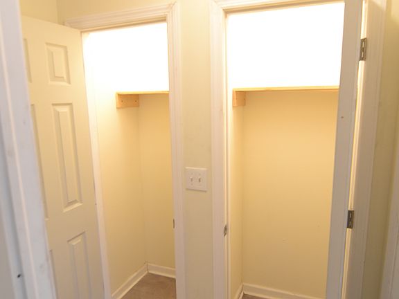 5th image of 185 E 117th St APT 2