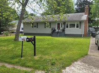 144 6th St, Colonial Beach, VA 22443