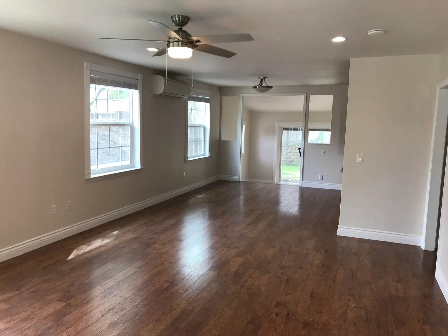 3 bed, 1500 sqft, $3,600 — Photo 3