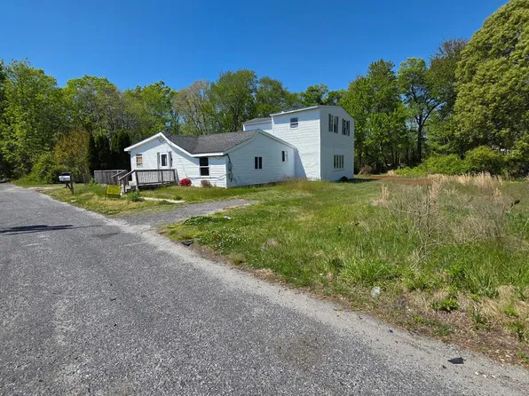 14 Gibson St, Cape May Court House, NJ 08210