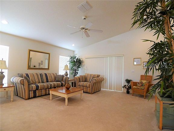 4th image of 2851 Banyan Hill Ln