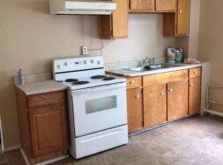 90 Locust St, Waterbury, CT 06704