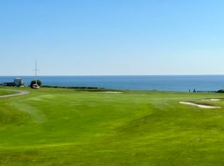 4 Cliffside Dr, Plymouth, MA 02360