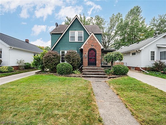 2nd image of 20751 Woodstock Ave