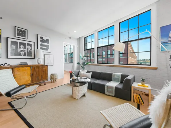 477-481 Harrison Ave #4A, Boston, MA 02118