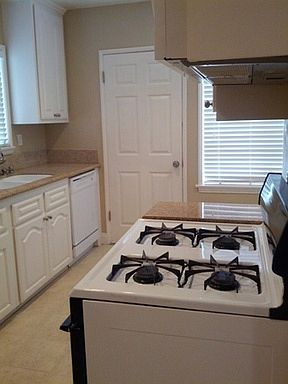 4th image of 6782 Millmark Ave