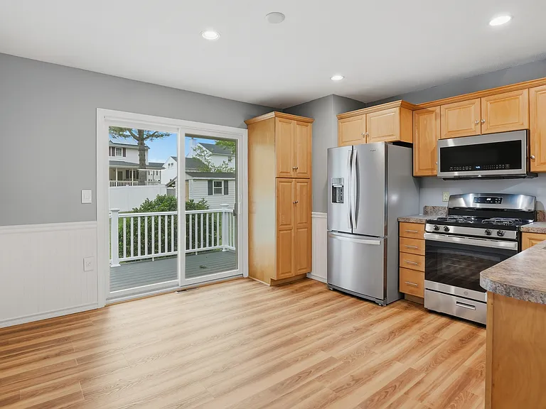 3 Hingham Rd — Photo 11