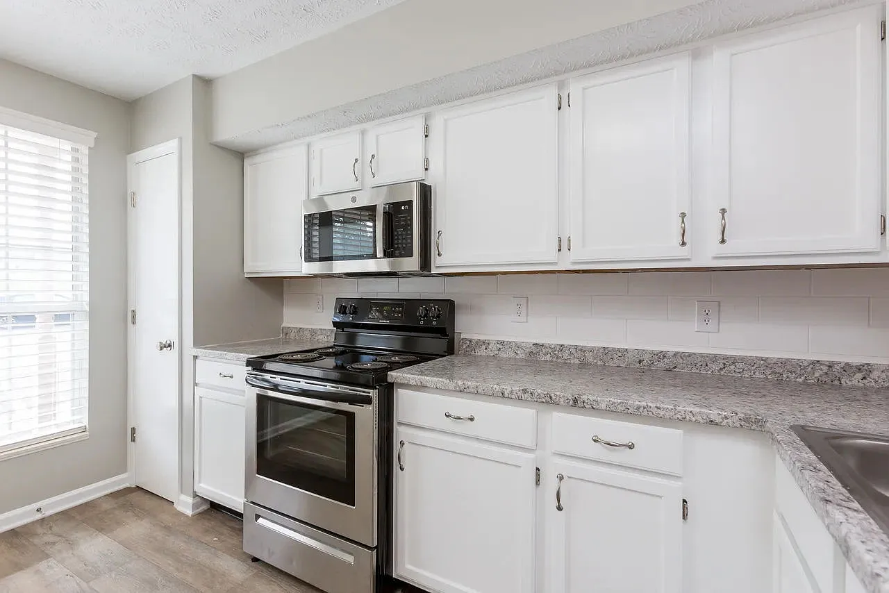 Dunbar Townhomes — Photo 3