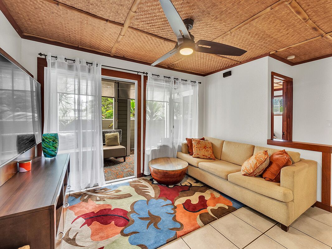 68-3883 Lua Kula St APT 101