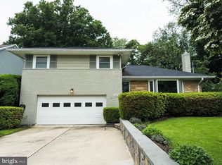 8510 Pelham Rd, Bethesda, MD 20817