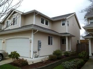 1608 Hollowdale Pl #4-B, Everett, WA 98204
