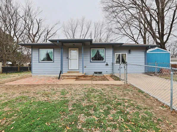 515 Franklin Ave, Mulvane, KS 67110