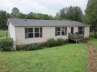 244 Buck Perry Rd, Bethpage, TN 37022