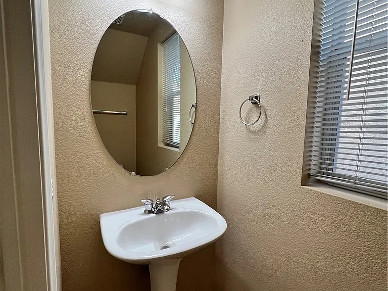 8237 Golden Flowers St — Photo 12