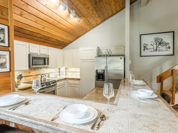 57 Goldhill #57, Mammoth Lakes, CA 93546