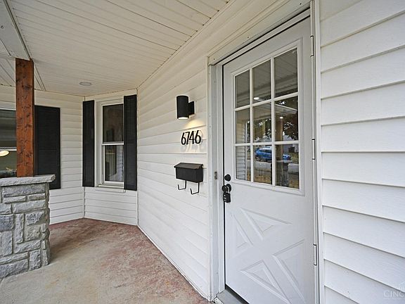 4th image of 6746 Parkland Ave
