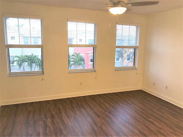 810 Marina Del Ray Ln #5 — Photo 14