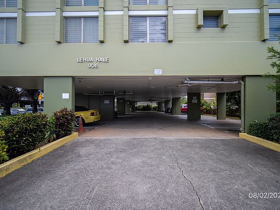 3rd image of 906 Lehua Ave APT 206