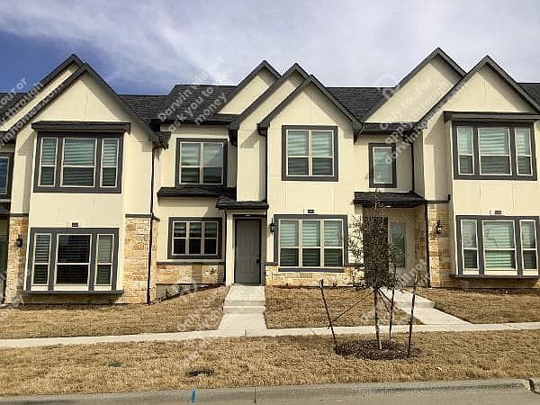 1st image of 16032 Doe Lake Dr