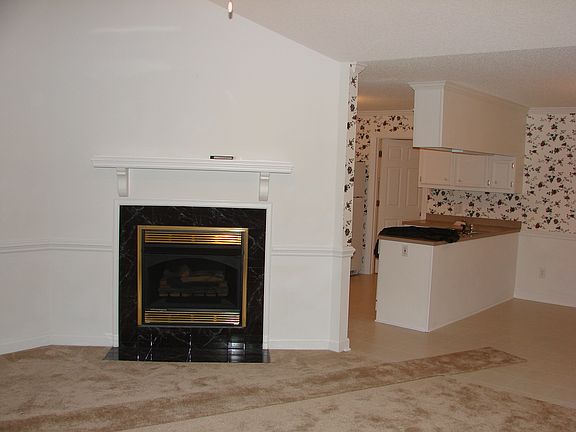 5th image of 2404 Setter Ct