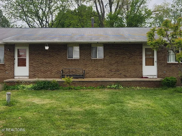 6622 Aurelius Rd, Lansing, MI 48911