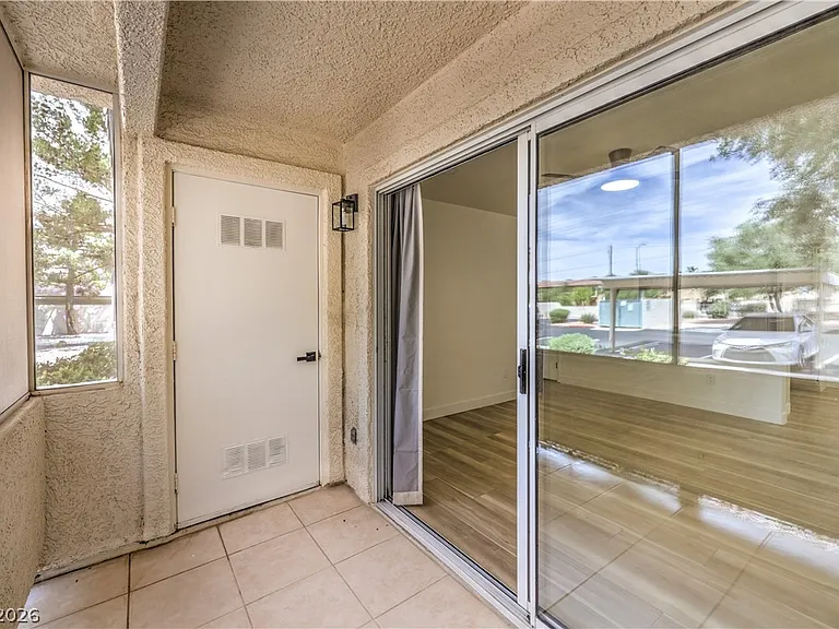 3425 E Russell Rd #147 — Photo 25