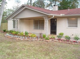 45 N Magnolia Rd, New Caney, TX 77357