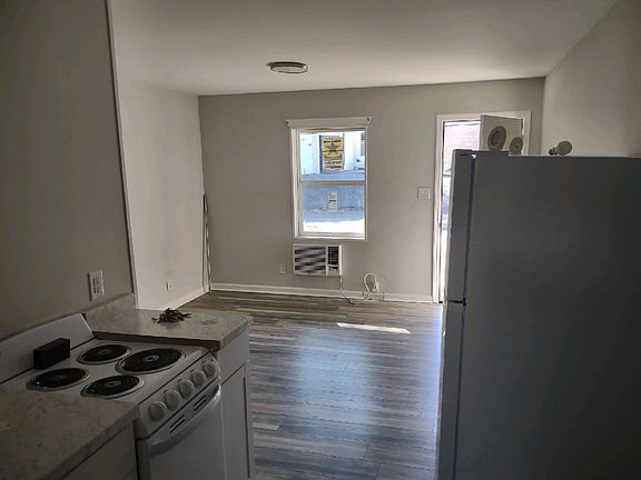 2nd image of 2510 Fort Campbell Blvd #10905788