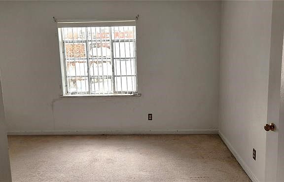 5th image of 25 Kay St