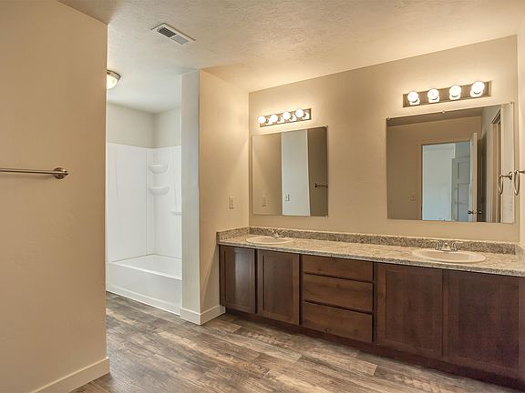 5th image of 5655 W Island Ridge Dr #1