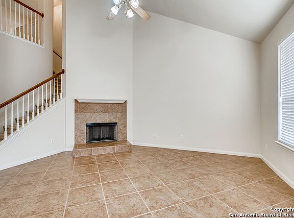 3rd image of 20711 Cliff Park