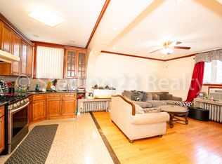 14-46 30th Rd #1E, Astoria, NY 11102