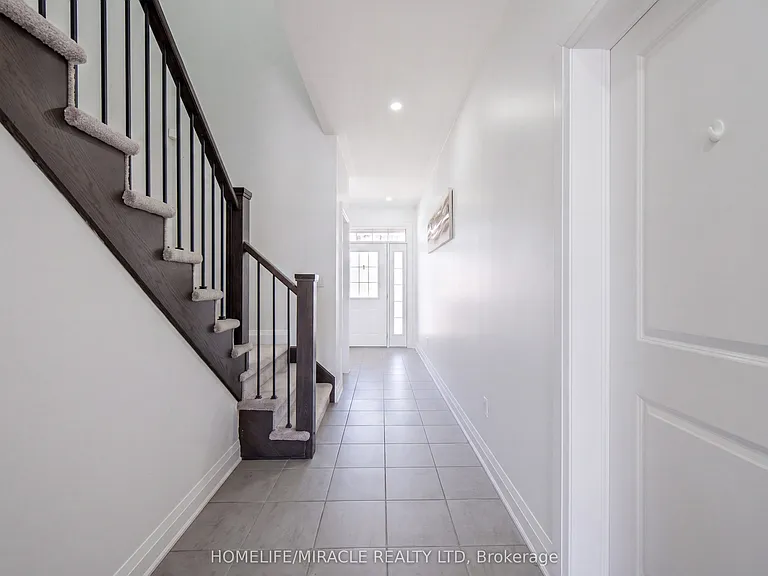 10 Sportsman Hill St — Photo 12