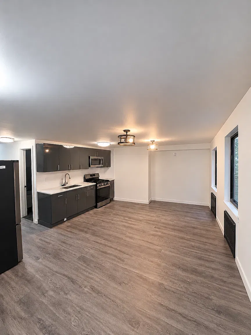 155 Clifton Place — Photo 1