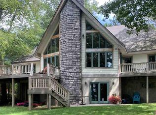 7015 Loud Dr, Oscoda, MI 48750