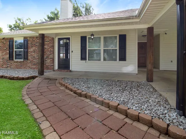 214 Belle Plaine Ave, Lafayette, LA 70506