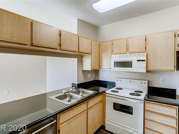 5th image of 2900 Sunridge Heights Pkwy APT 1033