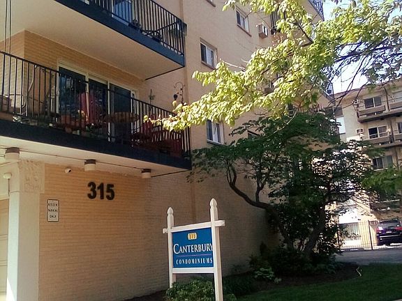 2nd image of 315 Des Plaines Ave APT 202