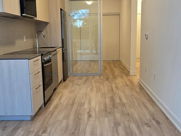 7439 Kingston Rd #110 — Photo 13