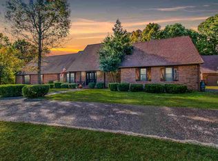 8941 Twin Bridges Rd, Alvaton, KY 42122