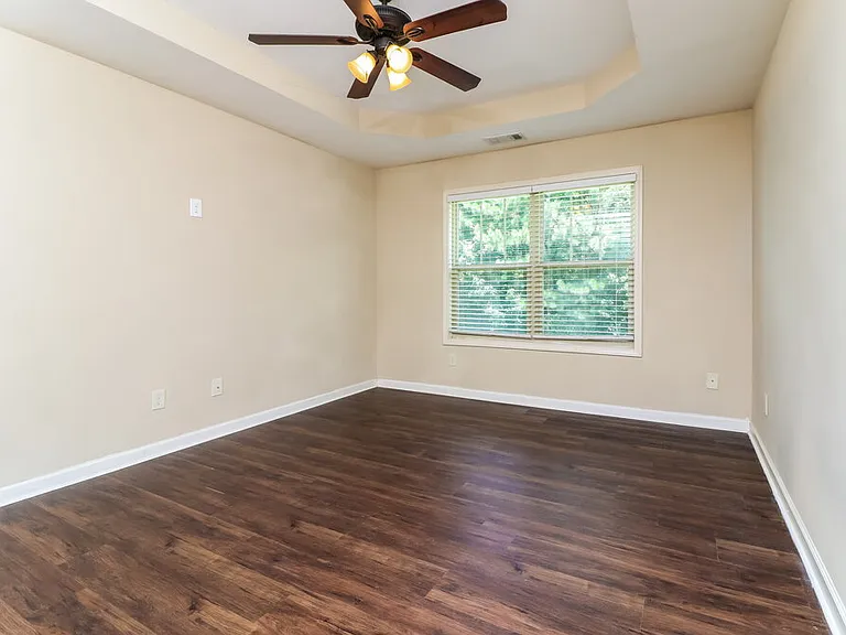 100 Comet Ct — Photo 12