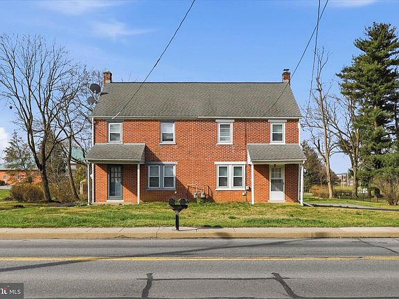 2nd image of 1632 Lampeter Rd