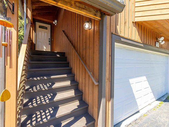 4th image of 4521 Chelsea Ct