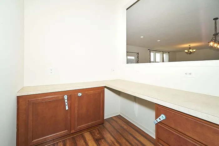 965 Adlo Ln — Photo 10