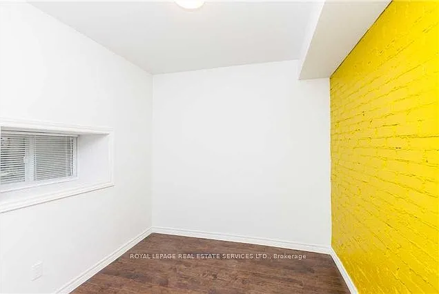 55 Hillsdale Ave E #2 — Photo 9