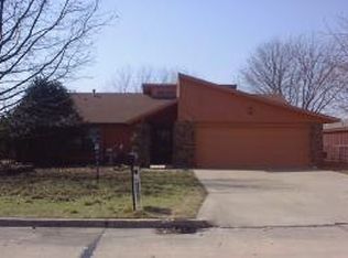 1000 S Locke St, Pryor, OK 74361