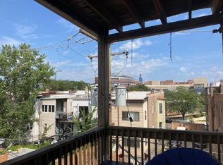 2216 W Taylor St APT 3R, Chicago, IL 60612