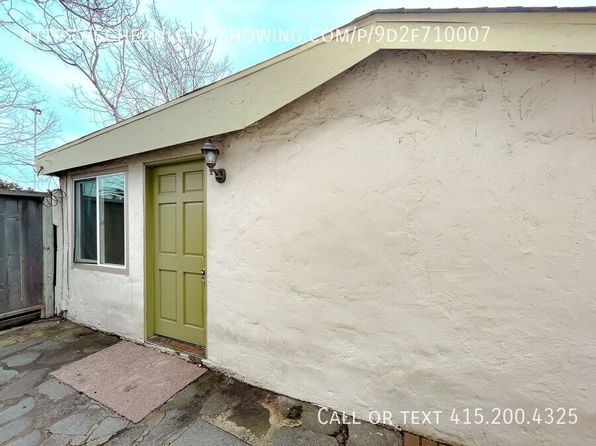 1160 San Pablo Ave #B, Seaside, CA 93955